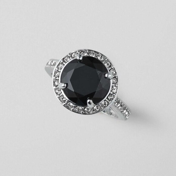 Black Round CZ Halo Cocktail Ring - Picture 1 of 2